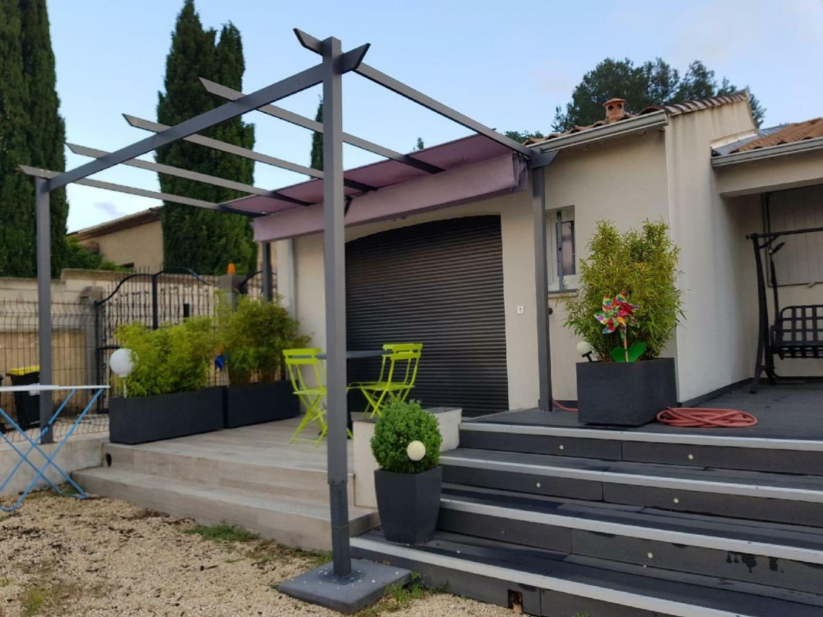 Gite Les Coquelicots Lédenon Exterior foto